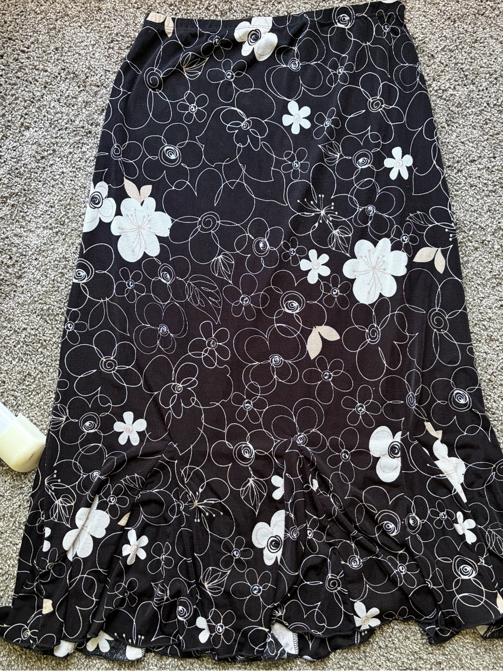 Black Floral Ruffle-Hem Midi Skirt